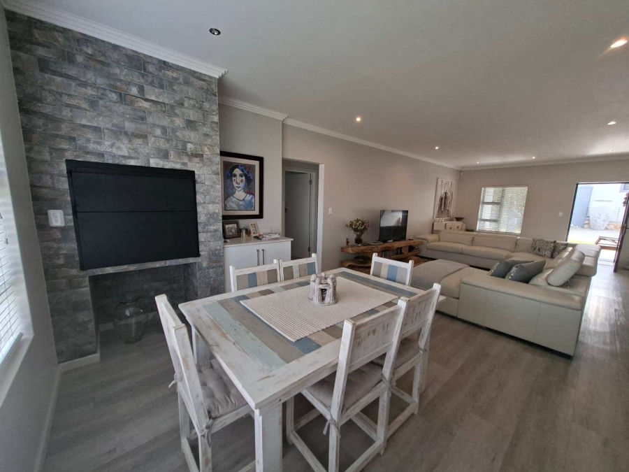 3 Bedroom Property for Sale in Diaz Beach Western Cape